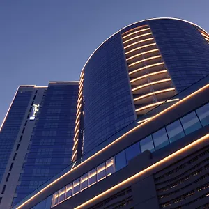Radisson Blu Hotel, Waterfront Ντουμπάι